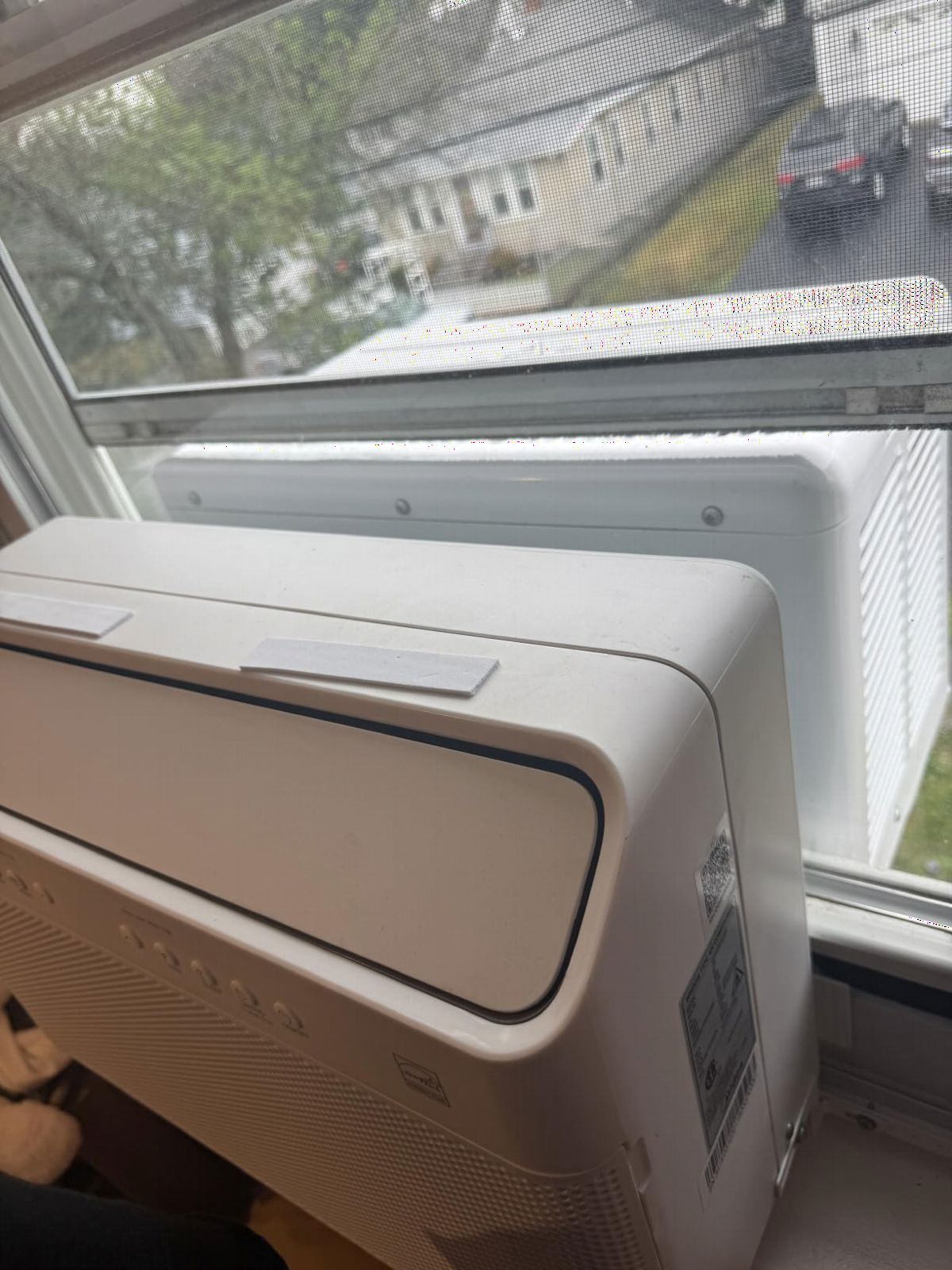Midea 10,000 BTU U Shaped Smart Inverter Window Air Conditioner - Cools 450 Sq Ft, Ultra Quiet with Open Window Operation - Alexa/Google Assistant Compatible, 37% Energy Savings, Remote (2026 Edition) customer photo 2