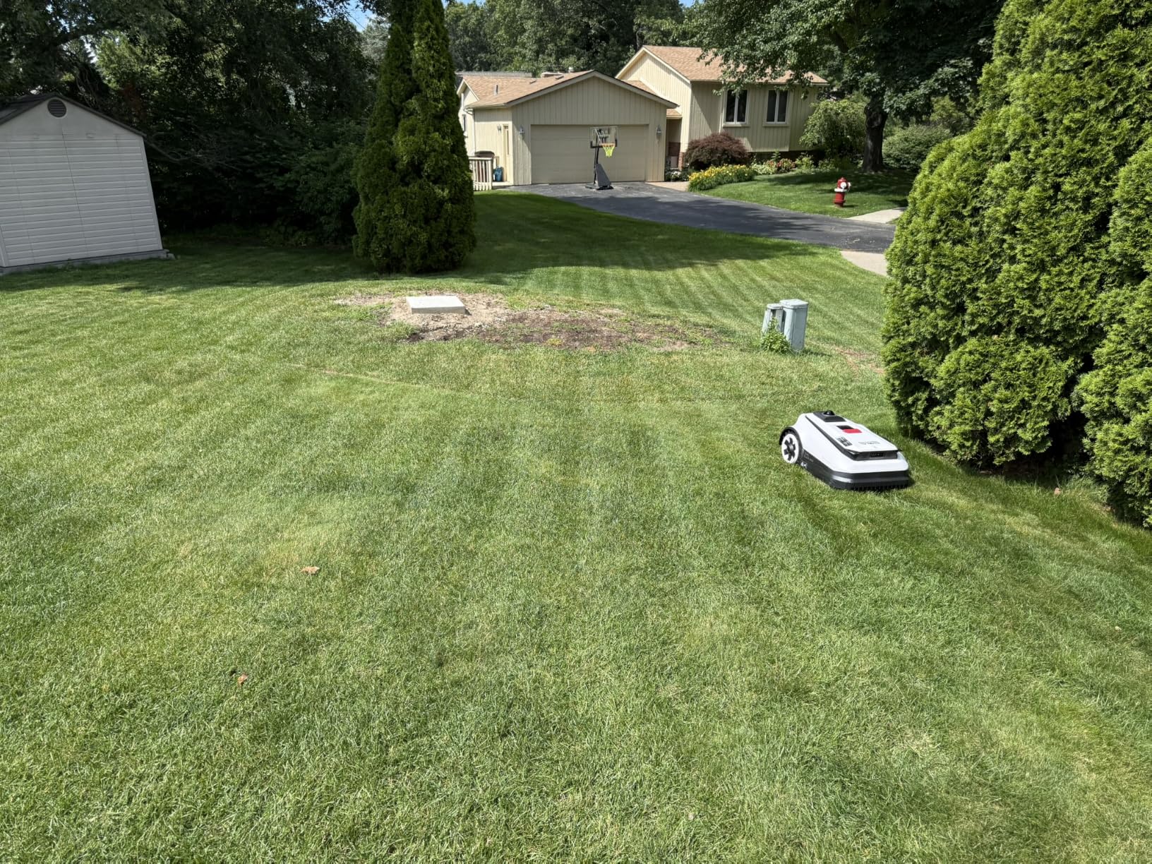 ECOVACS Goat A2000 LiDAR PRO Robotic Lawn Mower for Up to 1/2 Acre, Wire-Free with Dual-LiDAR Auto Mapping, Built-in TruEdge Edge Trimmer, AIVI 3D Obstacle Avoidance, Smart App Control customer photo 2