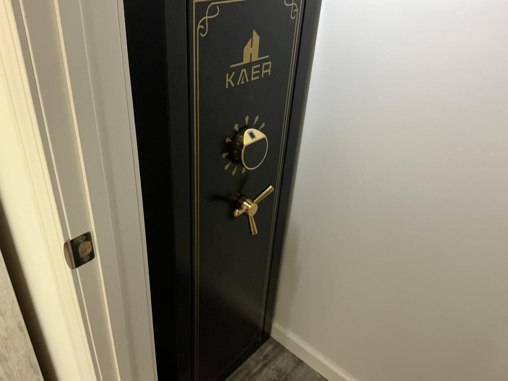 KAER 25 Gun Safe Biometric - Assembled Gun Safe for Rifles and Pistols, Long Rifles Safe Large Gun Cabinet for Shotguns with Digital Keypad/Removable Gun Racks/Pistol Pockets/LED Sensor Light customer photo 2