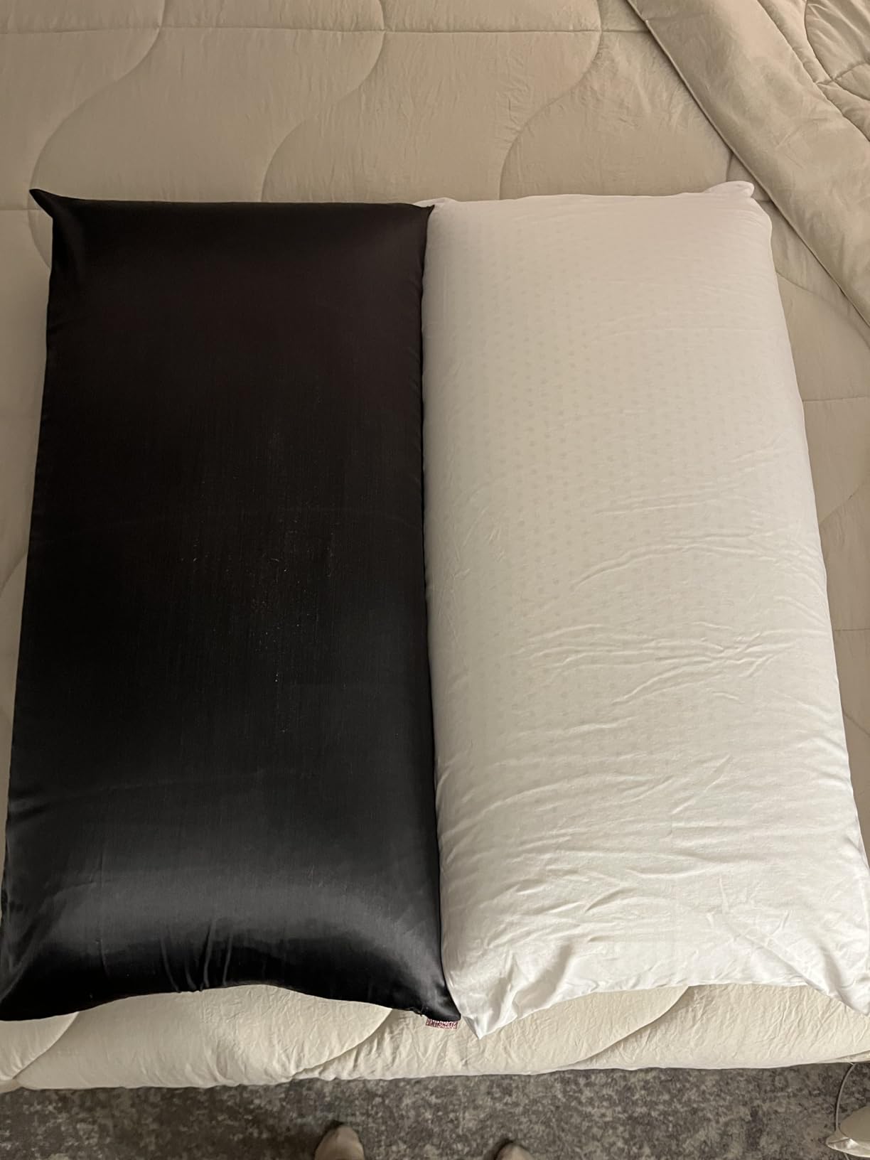 ORGANIC TEXTILES Natural Latex Bed Pillow with GOTS Certified Organic Cotton Cover - (Queen, Medium) - Pack of 1 customer photo 1