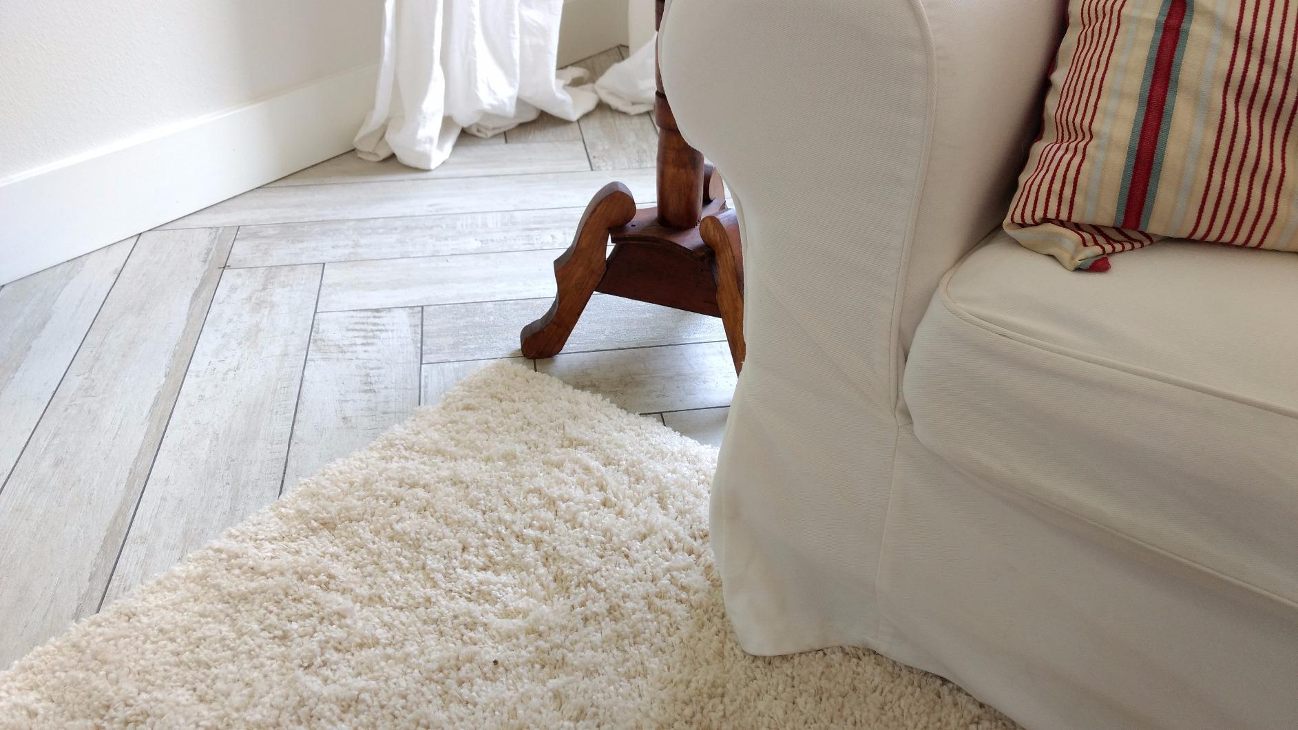 SAFAVIEH Area Rug 8x10 - California Shag Collection - Large - Beige, Non-Shedding & Easy to Clean, Ultra Plush Thick Pile, Ideal for Living Room, Bedroom, Dining Space (SG151-1313) customer photo 2