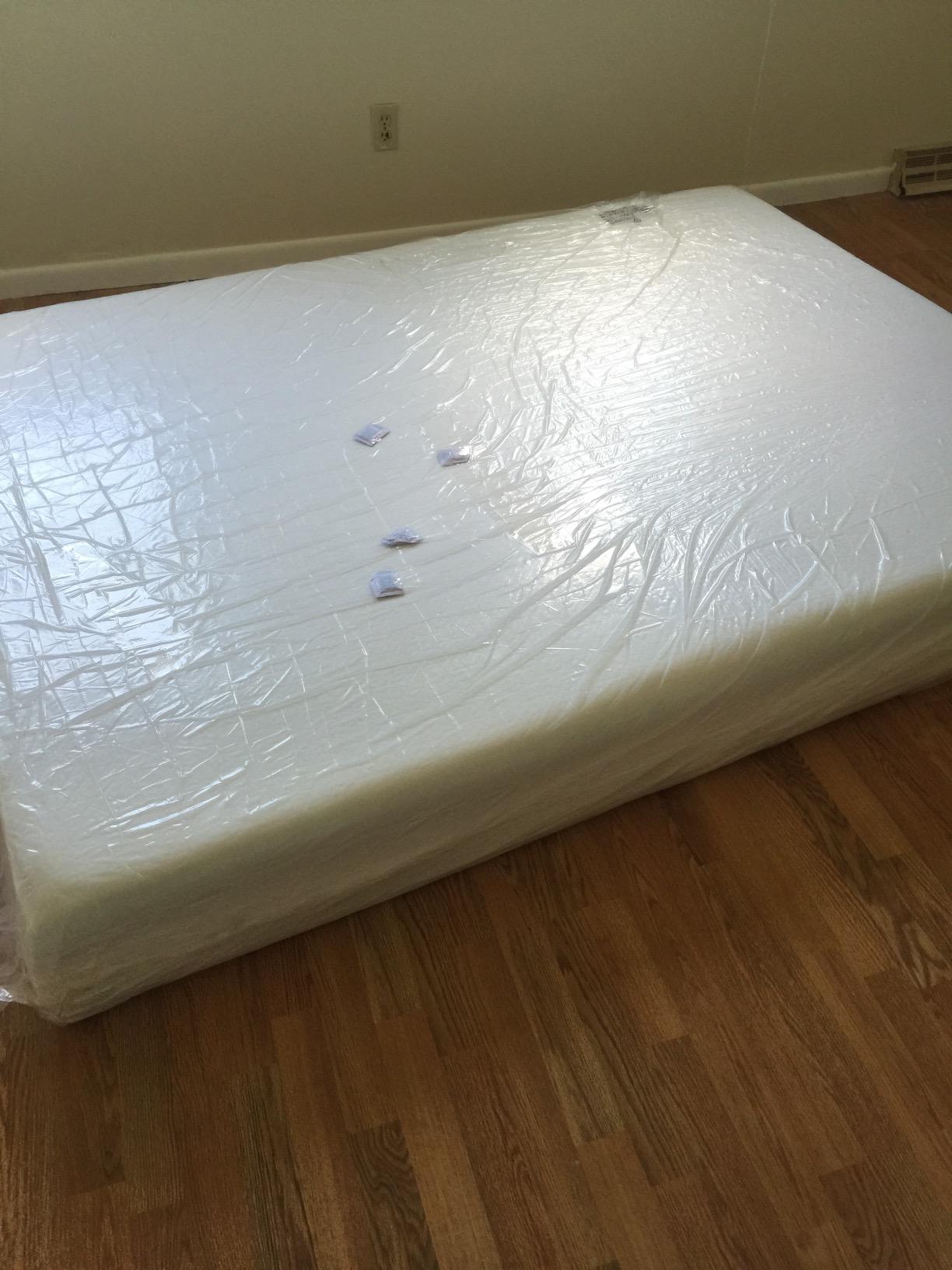 Best Price Mattress 10 inch Queen Mattress Bed-In-A-Box, Green Tea Memory Foam , White customer photo 1