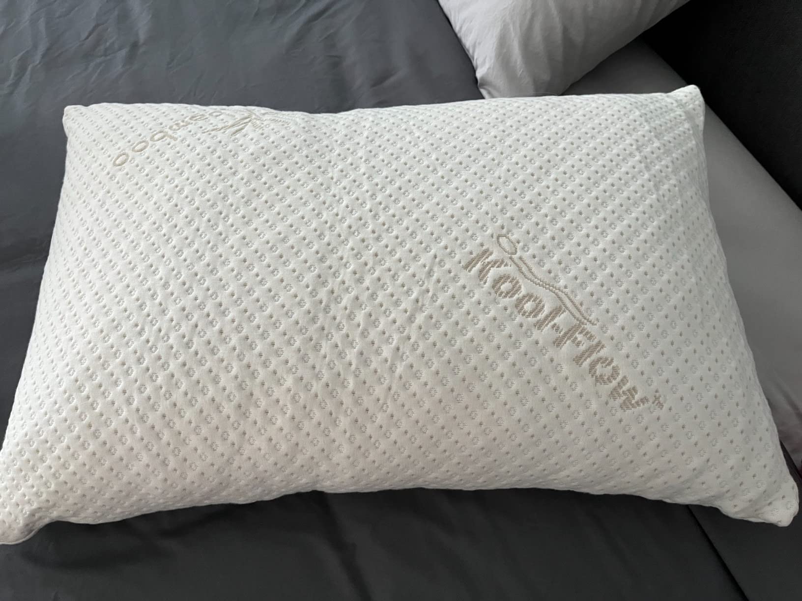 Xtreme Comforts Pillows for Sleeping - Adjustable King Memory Foam Pillow for Side, Back & Stomach Sleepers w/Removable Cooling Zipper Cover - Made in The USA customer photo 2