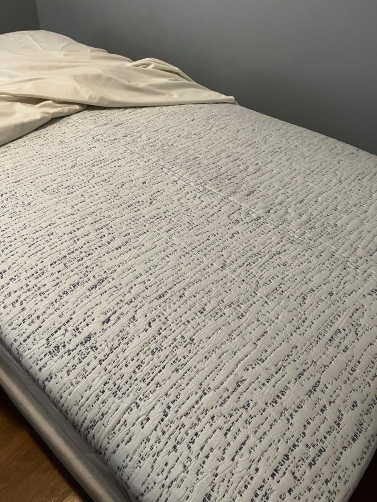 ViscoSoft 3 Inch Memory Foam Mattress Topper Queen - Select High Density Ventilated Mattress Pad - Premium Removable Rayon Cover customer photo 2