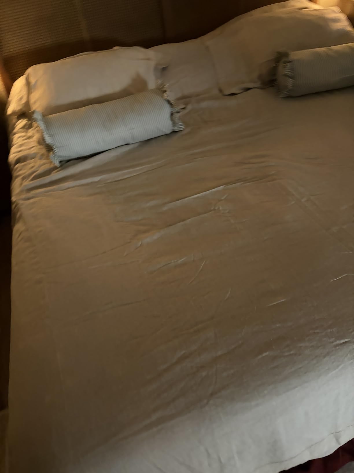Simple&Opulence 100% French Linen Duvet Cover Set with Embroidered,3 Pcs Washed Soft Farmhouse Bedding Set with Button Closure,1 Comforter Cover and 2 Pillowshams(King,Natural Linen) customer photo 1