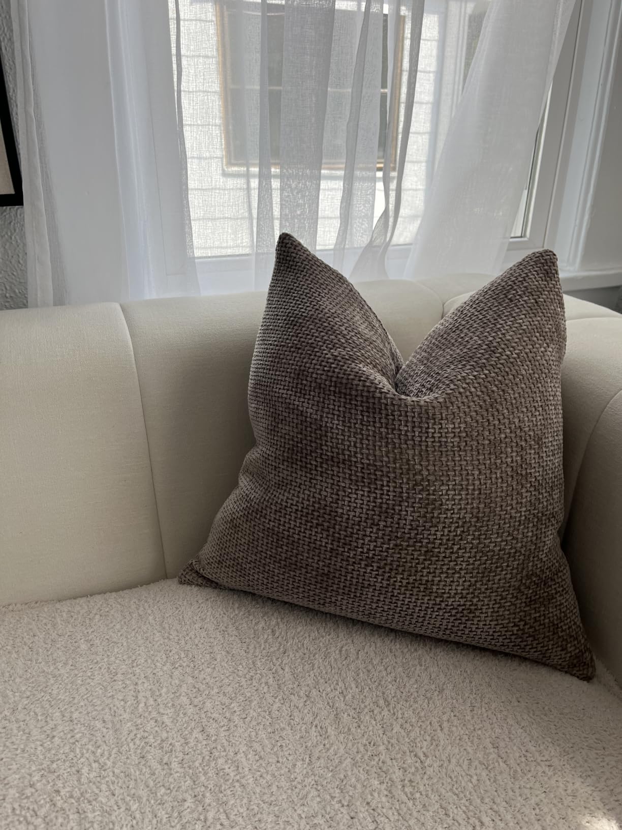 puredown Euro Pillow Inserts 26 x 26 (Pack of 2, White), Down Feather Pillow Stuffer, Premium White Pillows for Bed, Couch, and Cushion customer photo 1