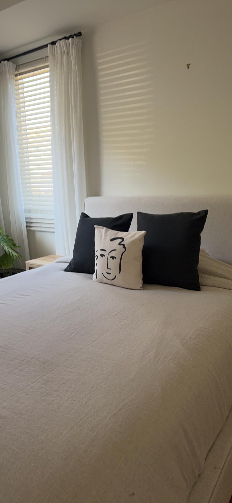 Simple&Opulence 100% Linen Duvet Cover Set with Embroidery Border Washed - 3 Pieces (1 Duvet Cover with 2 Pillow Shams) with Button Closure Soft Breathable Farmhouse - Linen, Queen Size customer photo 2
