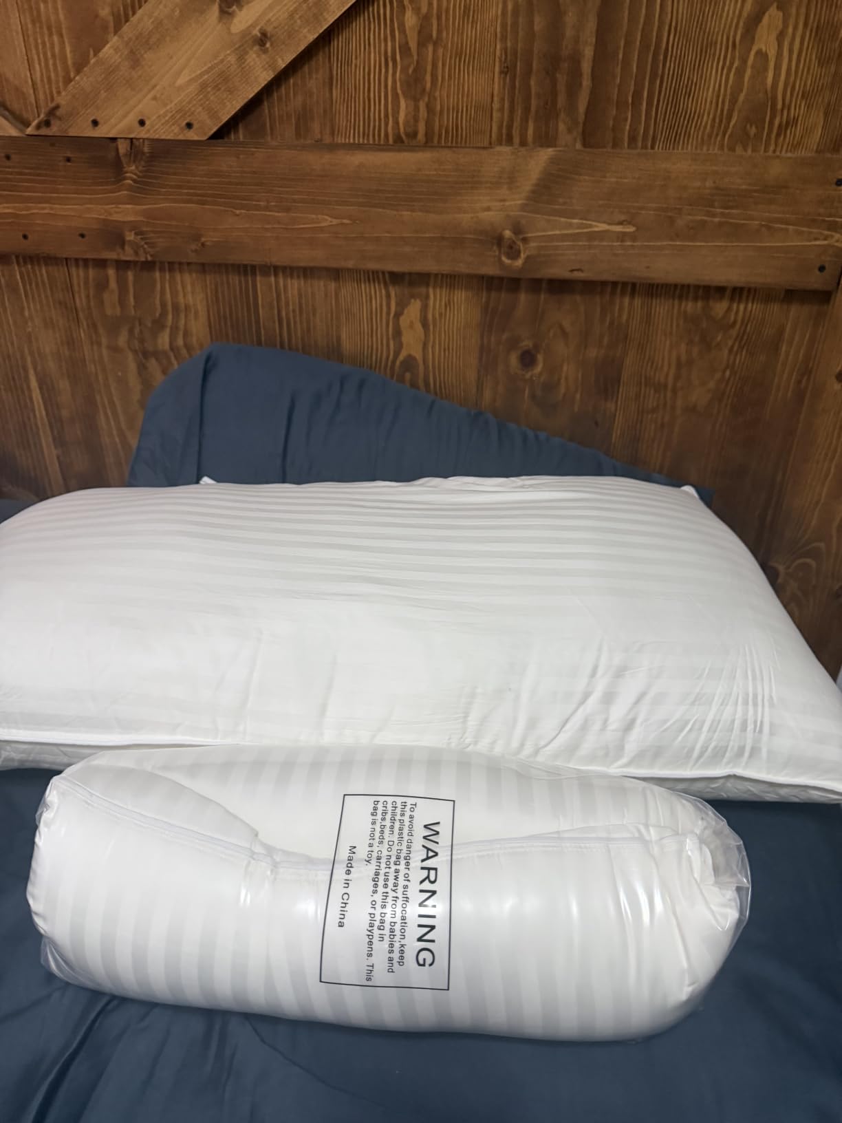 Beckham Hotel Collection Bed Pillows Standard/Queen Size Set of 2 | Original Soft Down Alternative Pillow for Sleeping, Soft Support for Back, Stomach or Side Sleepers customer photo 2