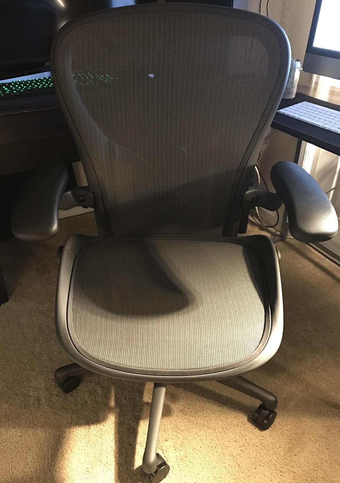 Herman Miller Aeron Ergonomic Chair - Size C, Graphite customer photo 1