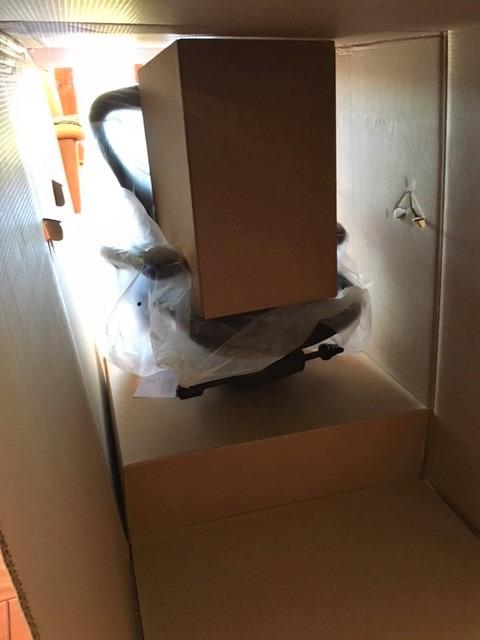 Herman Miller Aeron Ergonomic Chair - Size C, Graphite customer photo 2