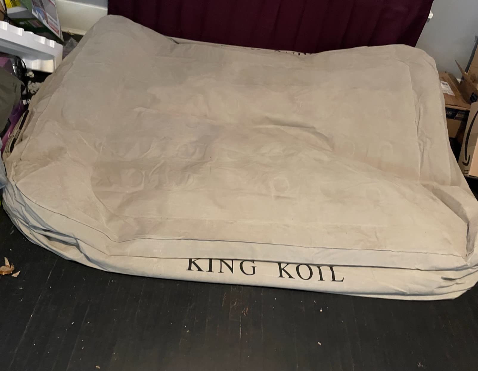 King Koil Air Mattress Queen with Built-in Pump, Inflatable Blow Up Bed | 1-Yr Warranty, patented coil-beam support, flocked waterproof top, inflates in 90 sec, puncture-resistant PVC, 600lb capacity customer photo 1