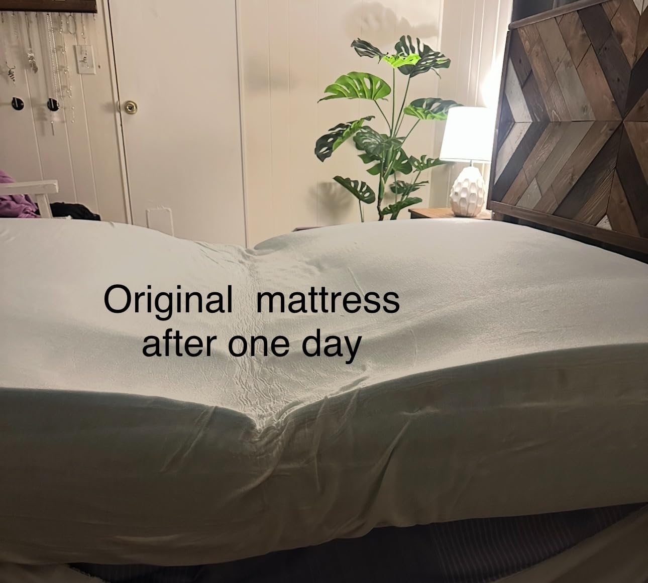 Vibe 12-Inch Gel Memory Foam Mattress - Cooling Gel - Pressure-Relieving Support - Medium-Firm Feel - CertiPUR-US Certified - Bed-in-a-Box - California King Size customer photo 1