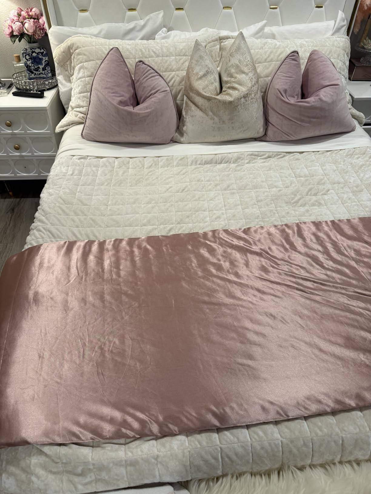 YnM 15lbs Weighted Blanket for Adults, Breathable Heavy Bed Throw Blanket with Cooling Glass Beads for All Season Use, Ideal for One Person of 140lbs (60x80 Inches, Queen Bed, Dark Grey) customer photo 2