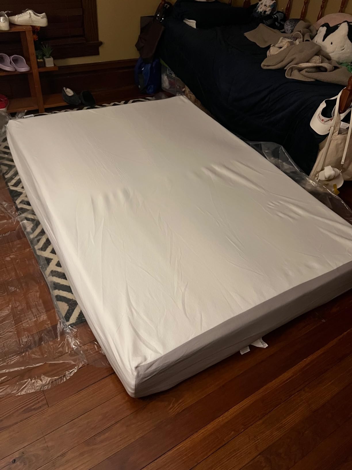 Amazon Basics Memory Foam Mattress, Soft Plush Feel, Breathable, Contours to Body, 8 Inch, Twin, White/Grey customer photo 1
