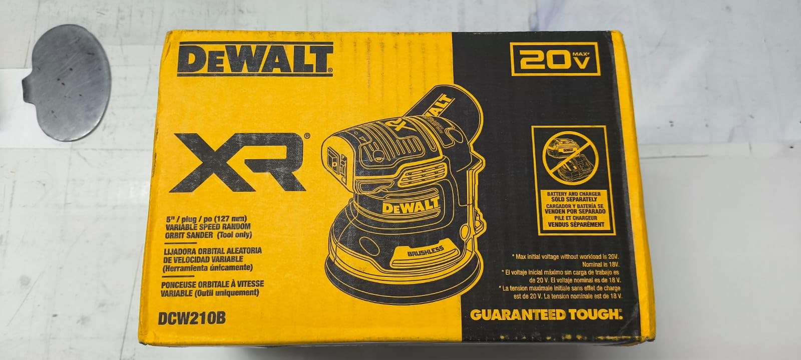 DEWALT 20V MAX Orbital Sander, Tool Only (DCW210B) | Brushless motor, dust collection customer photo 2