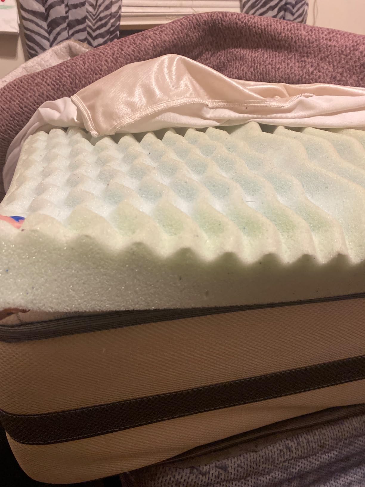 LUCID 2 Inch Gel Memory Foam Mattress Topper, Twin XL size - 5 Zones - Cooling Gel Infusion - CertiPur Certified Foam customer photo 2