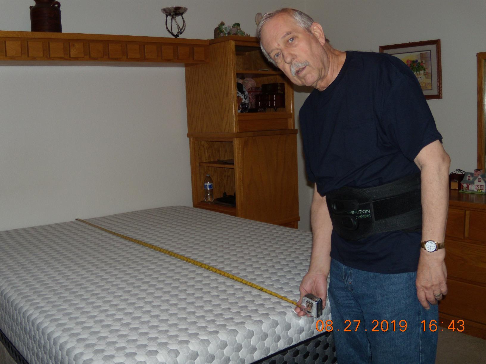 Layla 10” Copper Infused Memory Foam Mattress, Cooler and More Comfortable Sleeping, Flippable One Side Soft - Other Side Medium Firm, 2 Free Memory Foam Pillows (King) 120 Night Trial Period. customer photo 1