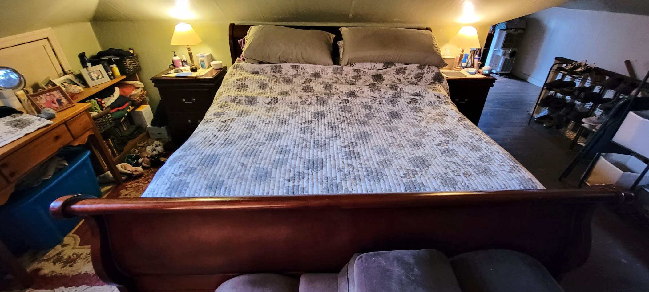 Sven & Son Platinum Adjustable Bed Base Frame Only, Head and Foot Lift, Lumbar Support, Head-Pillow-Tilt, Massage, Under-Bed Lights, USB - Queen customer photo 1