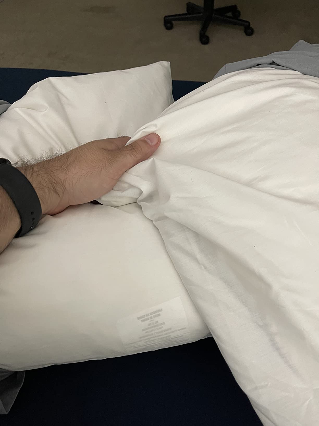 APSMILE Organic Feather Down Pillows Set of 2, King Size Bed Pillows for Sleeping with 100% Cotton Cover, 3-Chamber Hybrid Feather Down Core Pillow Surrounded by Polyester, 20x36 Inches customer photo 1