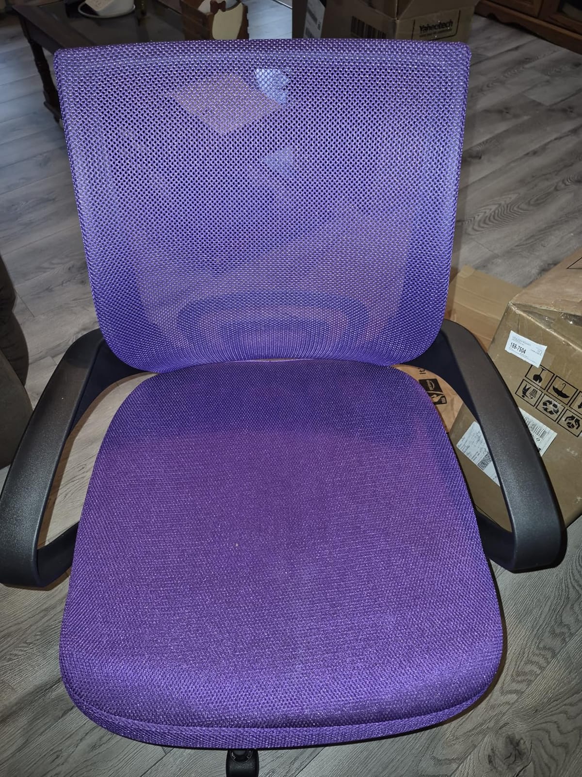 Yaheetech Mid Back Mesh Computer Office Desk Chair Adjustable Swivel, Black customer photo 1