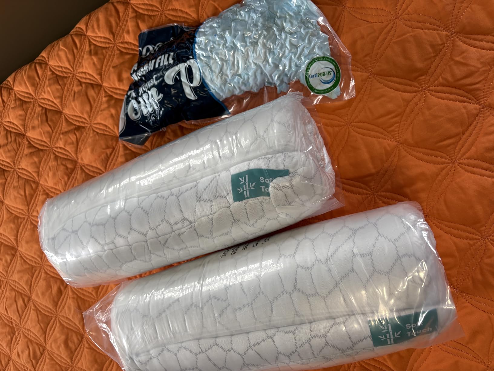 QUTOOL Cooling Pillow for Sleeping, CertiPUR-US Shredded Memory Foam Queen Pillows Set of 2, Cool Pillow for Hot Sleepers Adjustable Firm Pillow for Side, Back, Stomach Sleepers Soft Yet Support,White customer photo 2