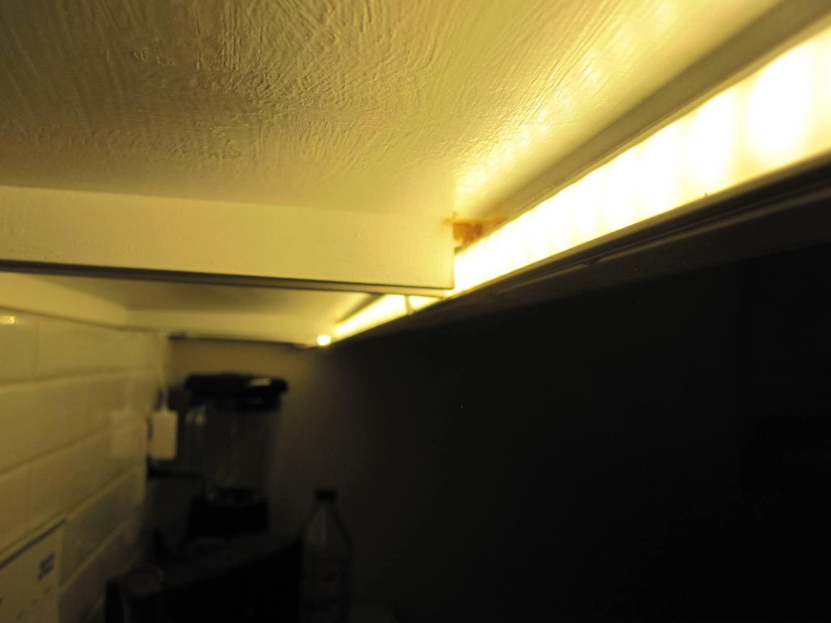 WOBANE Under Cabinet LED Lighting Kit,Dimmable Strip Lights with RF Remote | 6PCS 20inch, 24W Adapter, Hidden 2700K Warm White Set, 1500lm, Timing, Bright, Kitchen, Counter, Shelf, Showcase customer photo 1