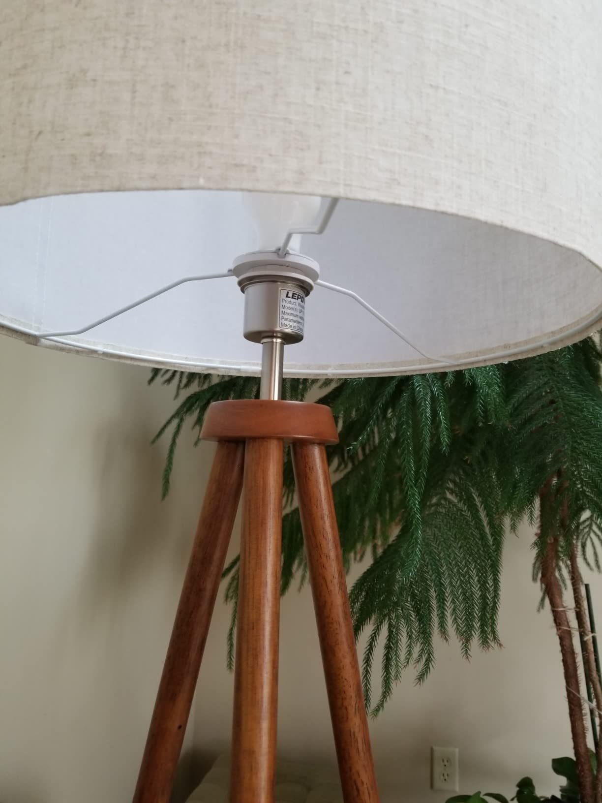 LEPOWER Wood Tripod Floor Lamp, Mid Century Standing Lamp for Living Room | Easy to Install, Flaxen Lamp Shade, Modern Design Lamp with E26 Base, Tall Floor Light for Bedroom, Study and Office Brown customer photo 2