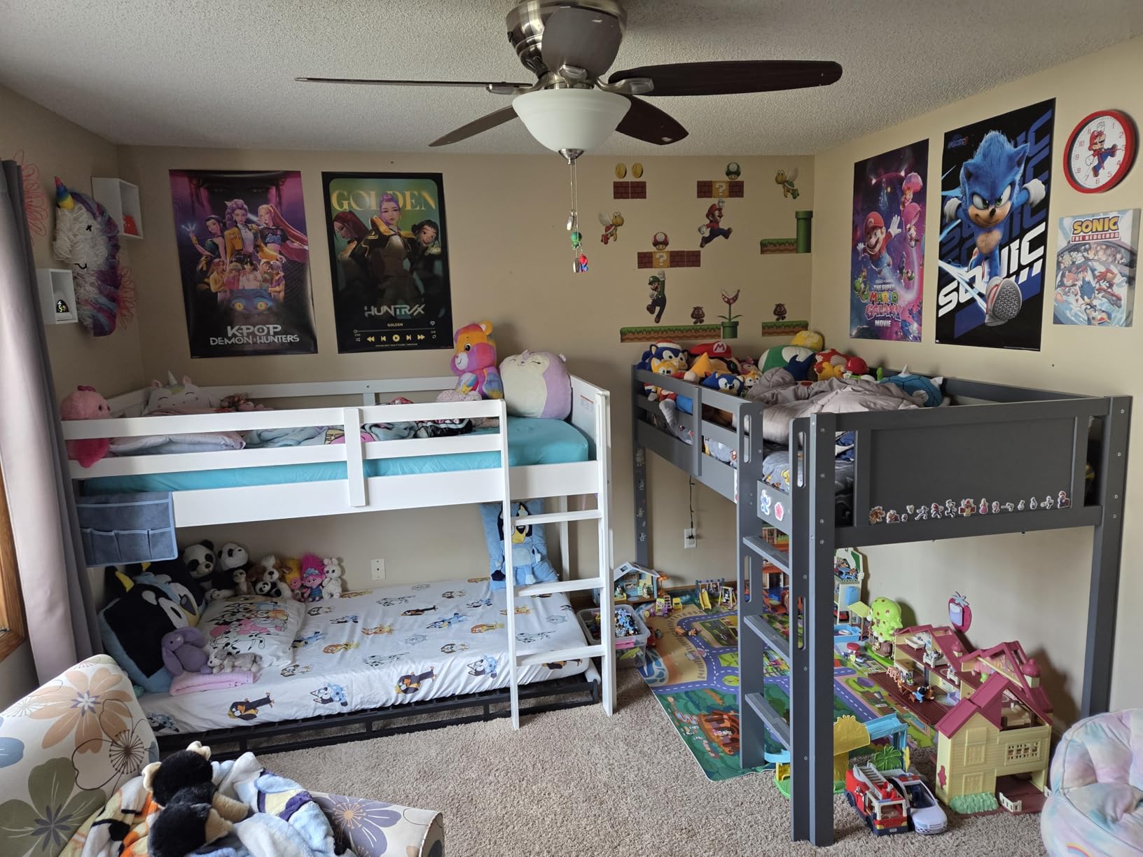 Delta Children Twin Loft Bed with Guardrail and Ladder (Coordinates with Loft Bed Tents Sold Separately), White customer photo 2