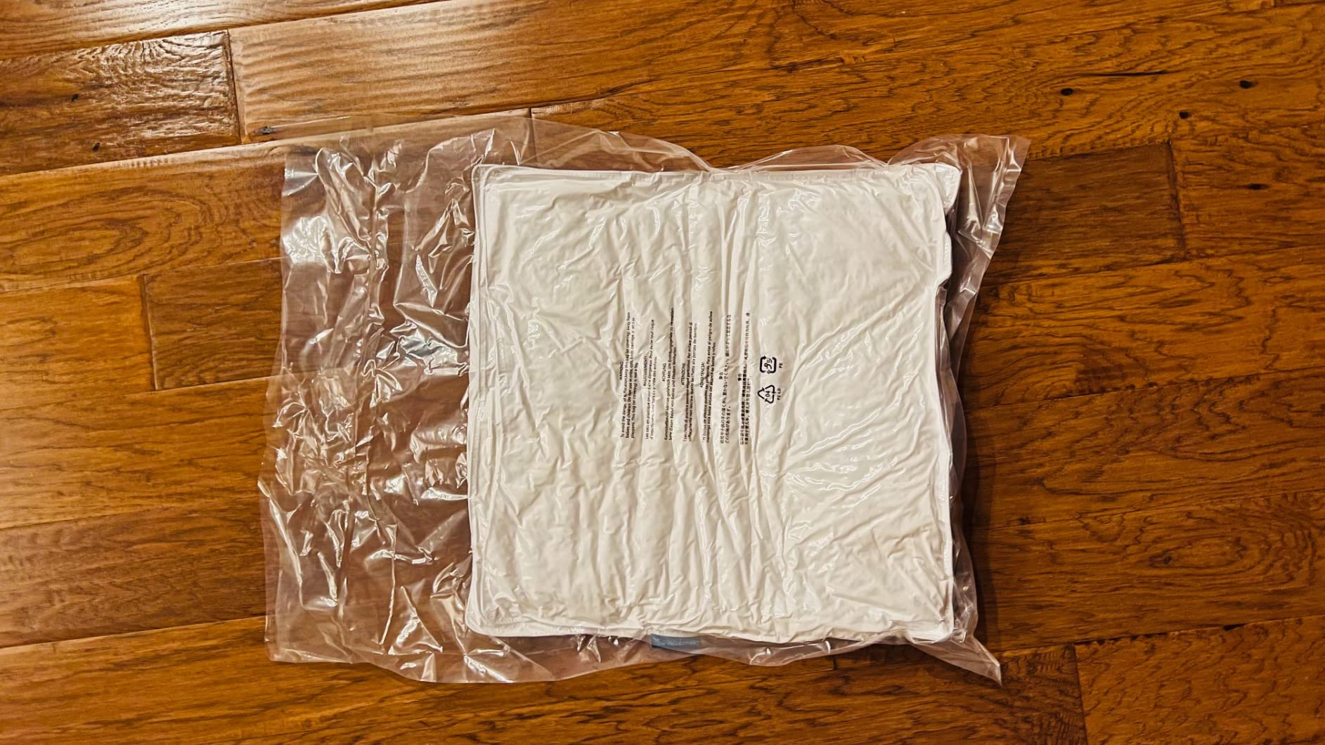 Seward Park Bed Pillow King Size Set of 2, Shams Insert 20 x 36 inch, Down Alternative Cooling Pillows for Stomach, Side or Back Sleeper customer photo 2