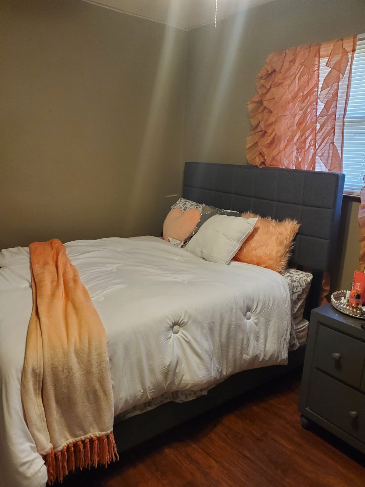 Allewie Queen Size Panel Bed Frame Box Spring Needed Dark Grey customer photo 2
