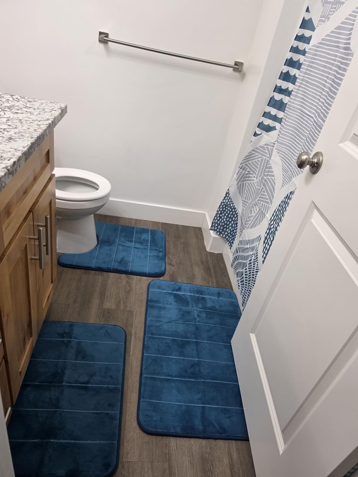 Yimobra Memory Foam Bath Mat Set 3 Pieces- Super Soft Absorbent Quick Dry Bathroom Rug Sets, Machine Washable Non Slip Floor Carpet for Tub Shower, Vanity & Toilet Base, Gray customer photo 1