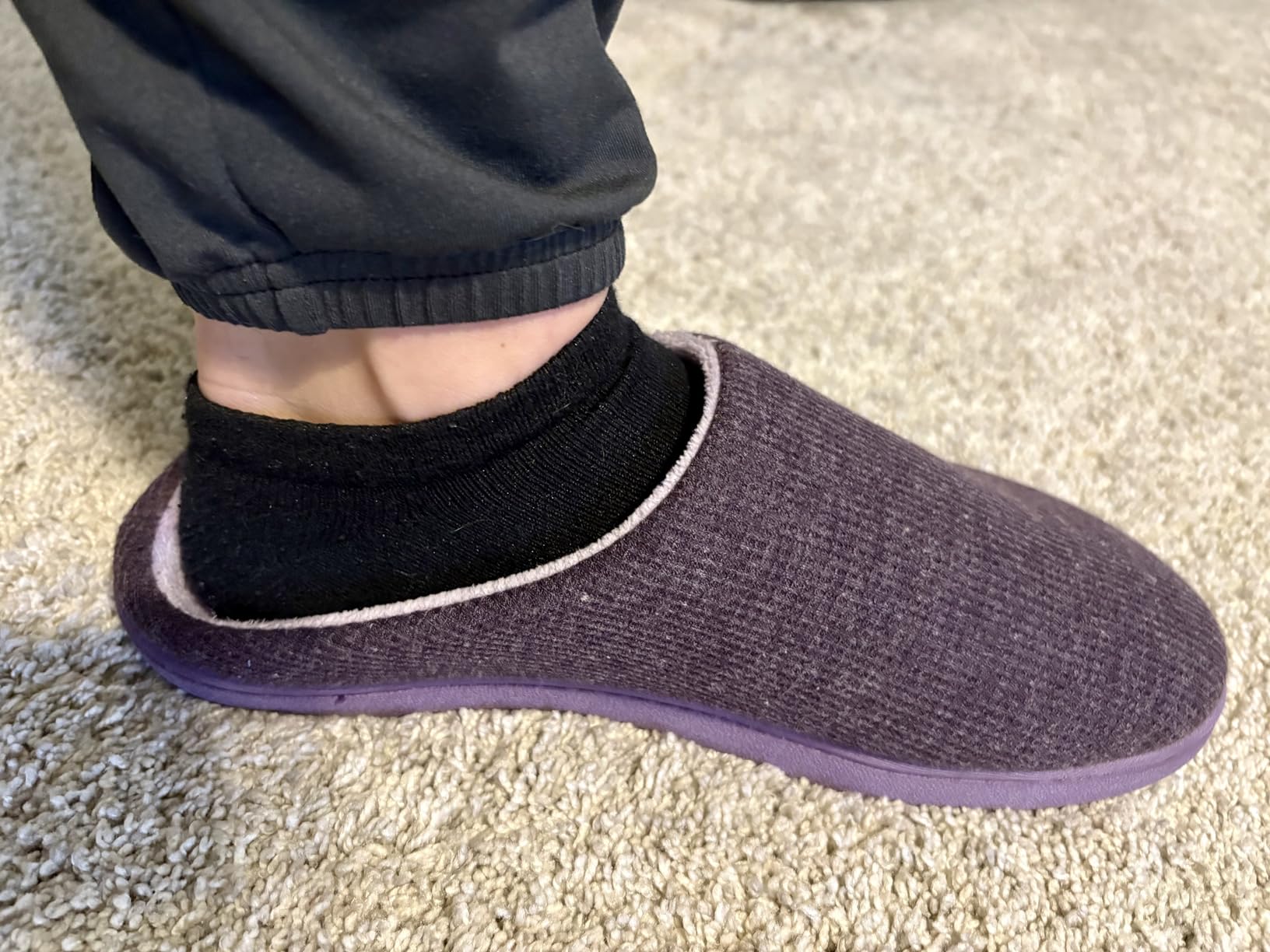 RockDove Women's Original Two-Tone Memory Foam Slipper customer photo 2
