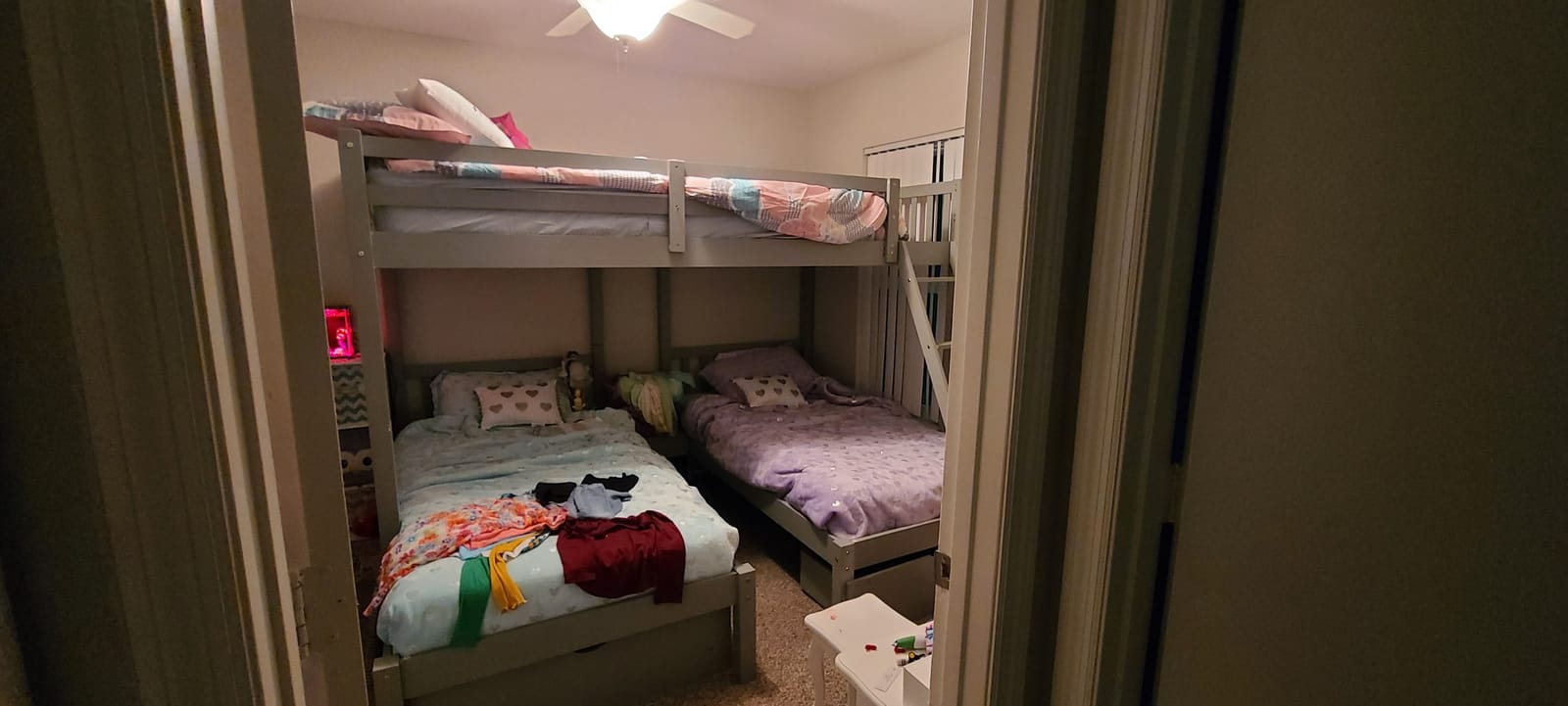 Flieks Triple Bunk Bed Full Over 2 Twin Bunk Bed for 3, Wood Triple Bunk Bed with 3 Drawers and Guardrails, 3 Bunk Bed for Teens, Kids, Boys, Girls, Teens, Adults No Box Spring Needed customer photo 1