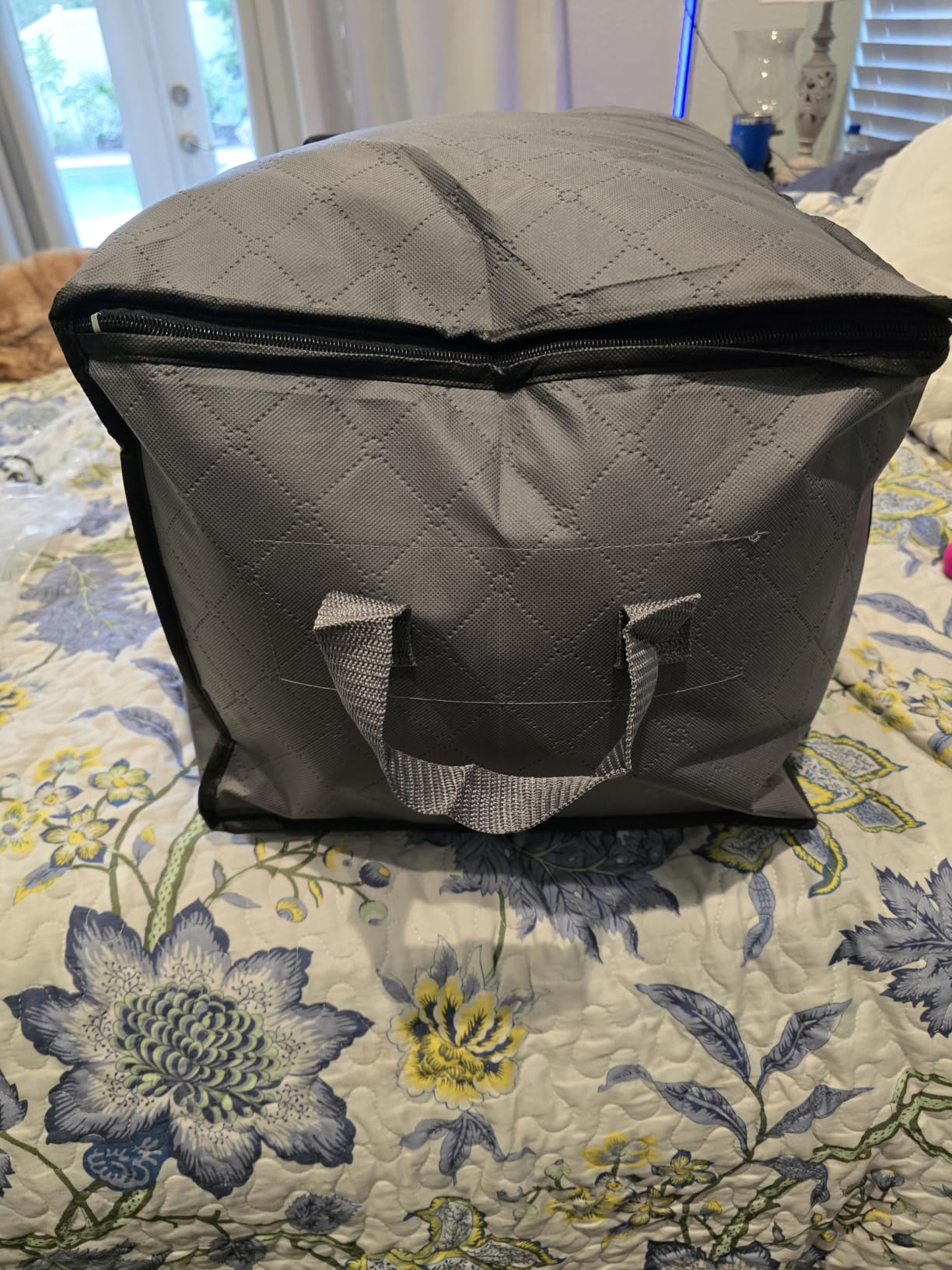 Fab totes 6 Pack Storage Bags for Clothes Blanket Storage Bins with Lids customer photo 1