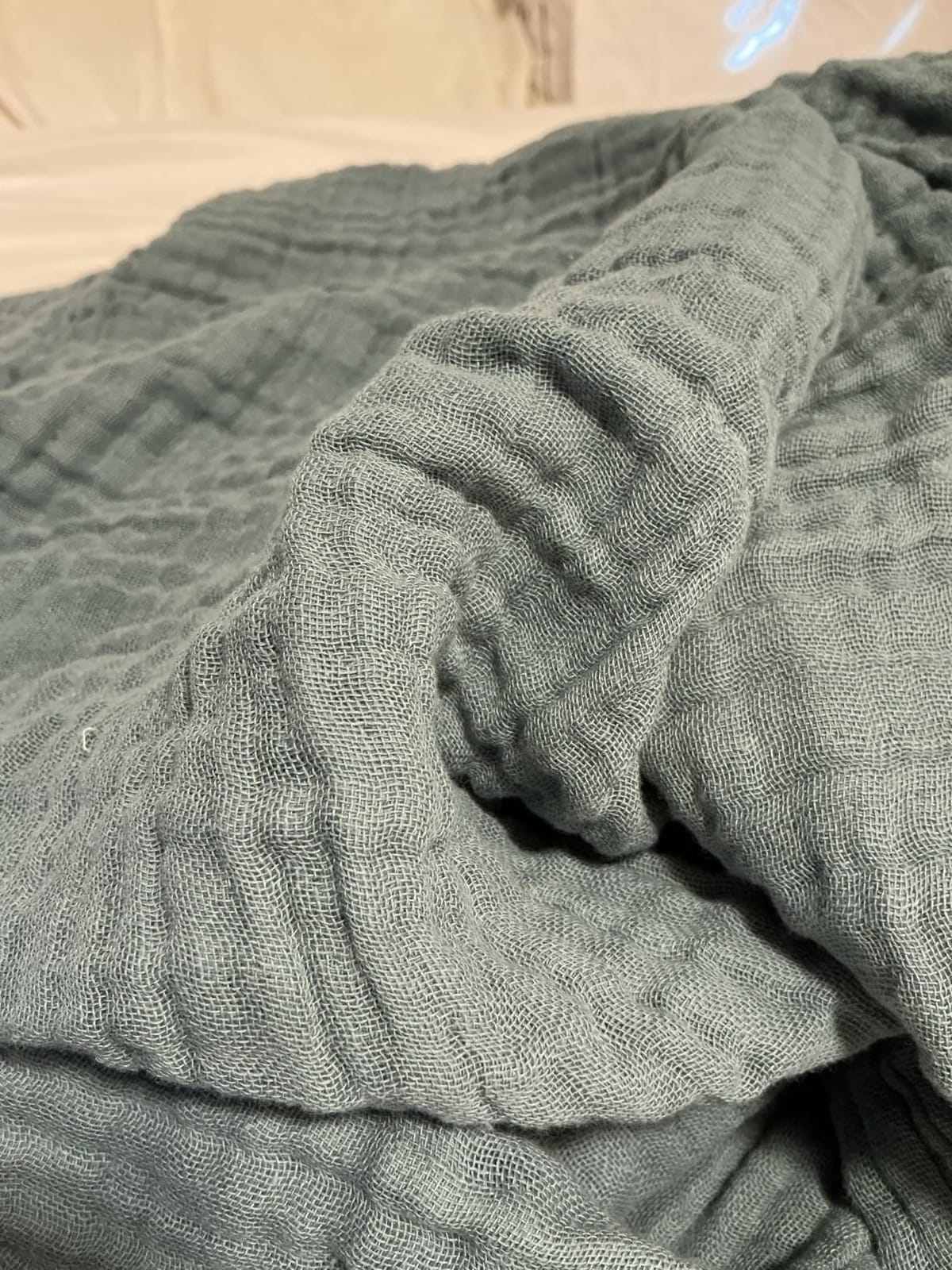 EMME Muslin Throw Blanket for Adults 100% Cotton Blankets for Couch 4-Layer Summer Breathable Gauze All Season Soft and Lightweight Pre-Washed (Teal, 50