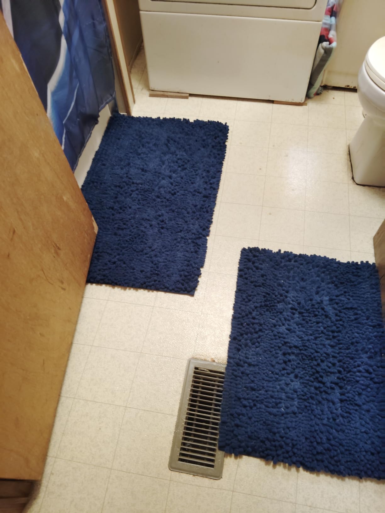 ACCUMTEK Striped Ultra Soft Bathroom Rugs and Mats Set 3 Pieces Bath Mat Set Dark Beige, Thick Chenille Bath Rugs Non Slip Bath Mats for Bathroom, Kitchen customer photo 2