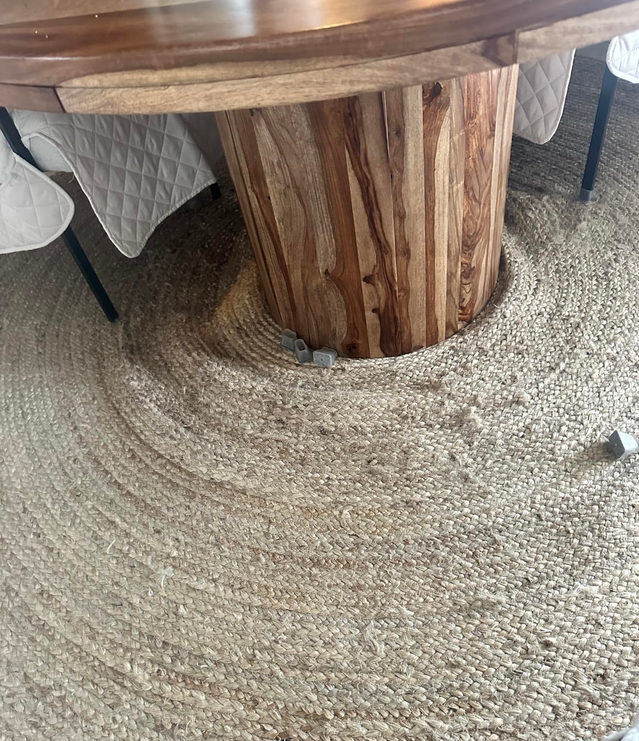 FRELISH DECOR Handwoven Jute Area Rug - 6x9 Feet Natural Yarn - Rustic Vintage Beige Braided Reversible Rectangular Rugs for Bedroom - Kitchen - Living Room - Farmhouse (6' x 9') customer photo 2