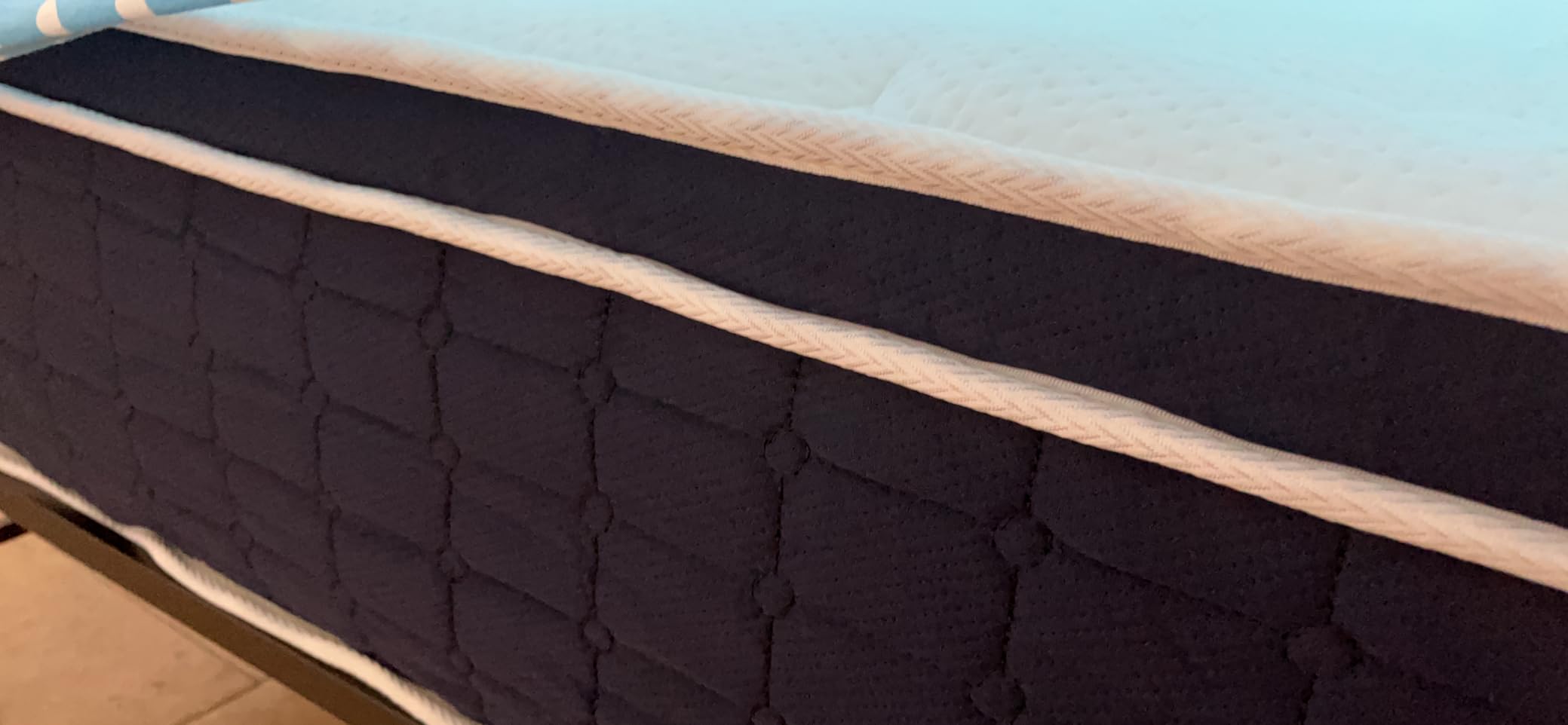 Coolvie 12 Inch Twin XL Mattress, Medium Firm Feel for Pressure Relieving customer photo 2