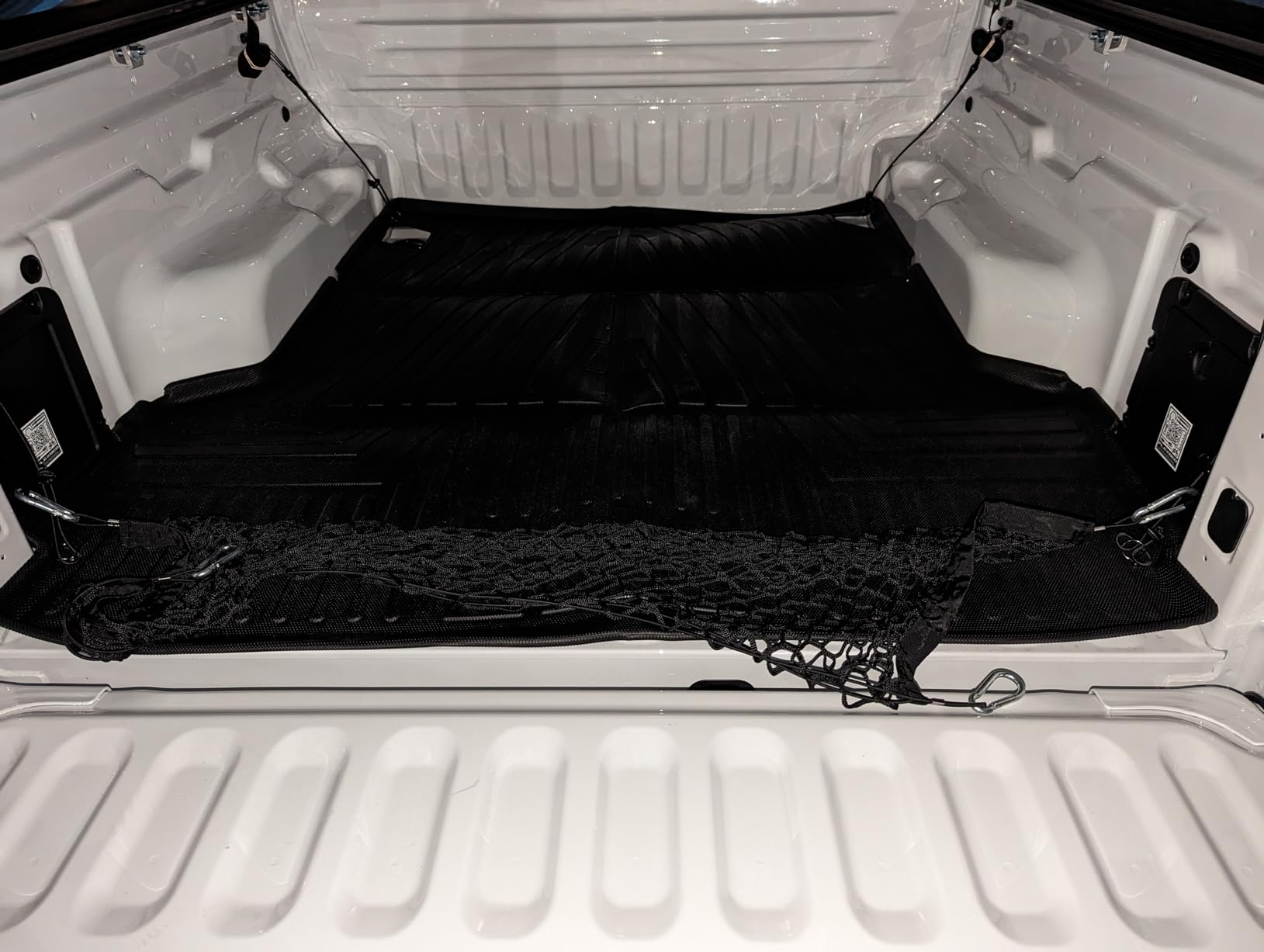 Mixsuper Truck Bed Mat for Ford Maverick 2022-2024 2025 2026 Hybrid & Gas Models, All Weather Truck Bed Liner Pickup Bed Mat TPE Durable Odorless Black customer photo 2