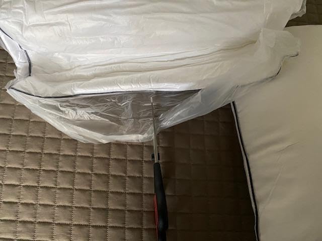 MZOIMZO Bed Pillows for Sleeping- Standard Size, Set of 2, Cooling Hotel Quality with Premium Soft Down Alternative Fill for Back, Stomach or Side Sleepers, 43x66CM customer photo 2