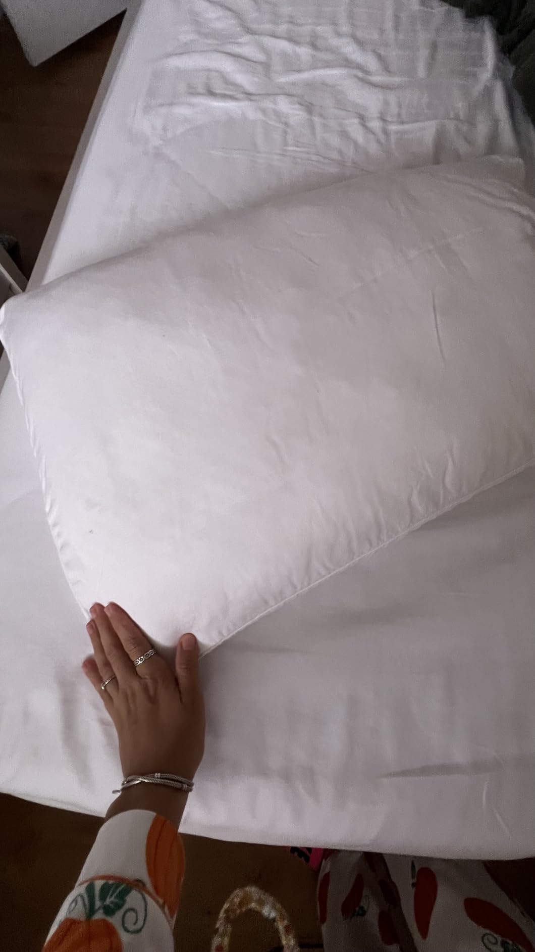 DreamyBlue Signature Adjustable Shredded Memory Foam Pillow Queen | CertiPUR-US Certified | Bamboo Rayon Cover | Side Back Stomach Sleepers | Washable | Neutral Spinal Alignment customer photo 1