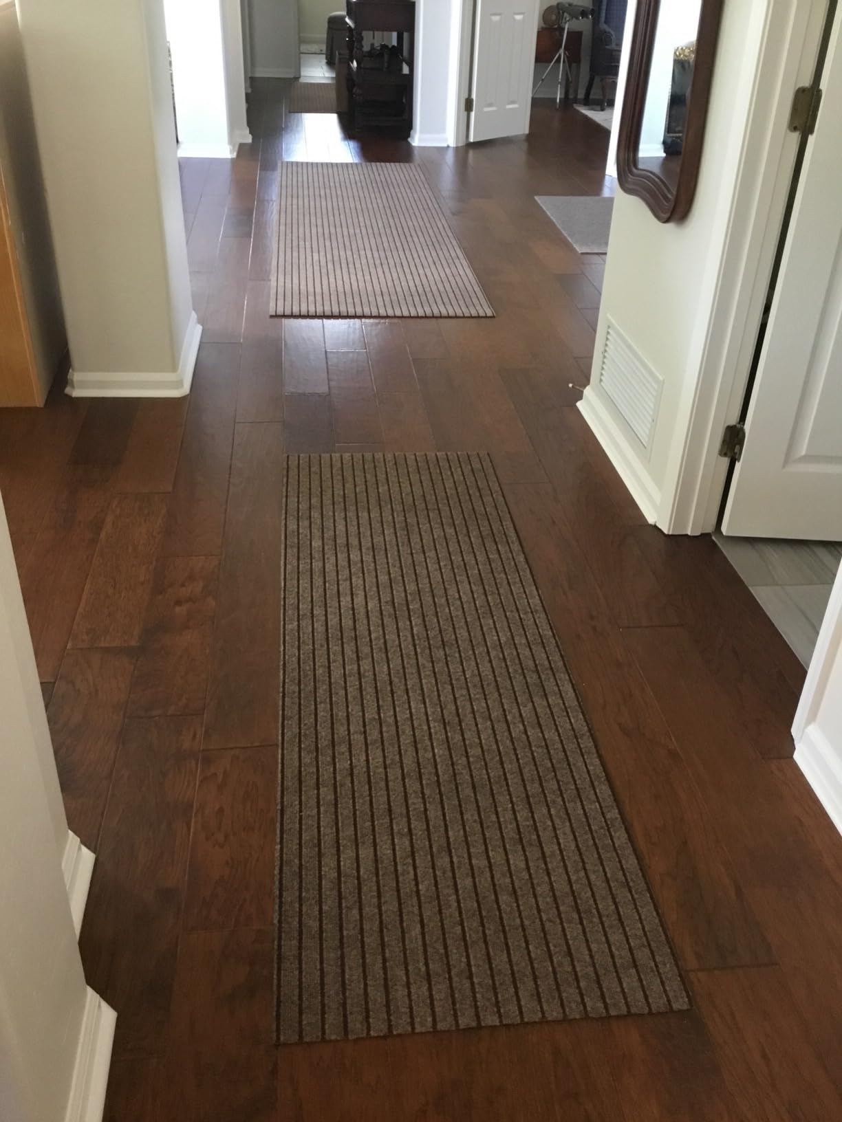 Weidear Hallway Runner Rug with Rubber Backing, Laundry Room Rug Non Slip, Washable Outdoor Indoor Rug Carpet Runner, Customized Area Rugs Mat for Entryway, Balcony, Kitchen, Garage-2FT x 6FT, Black customer photo 2