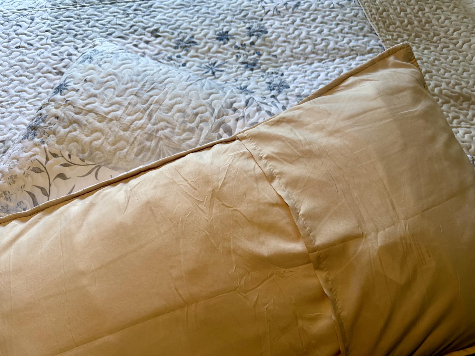 Exclusivo Mezcla Reversible Boho Quilts Queen Size Gray | Lightweight Soft Bedspreads, All Season Patchwork Coverlet Bedding Set, Printed Floral Pattern, 1 Quilt and 2 Pillow Shams customer photo 1