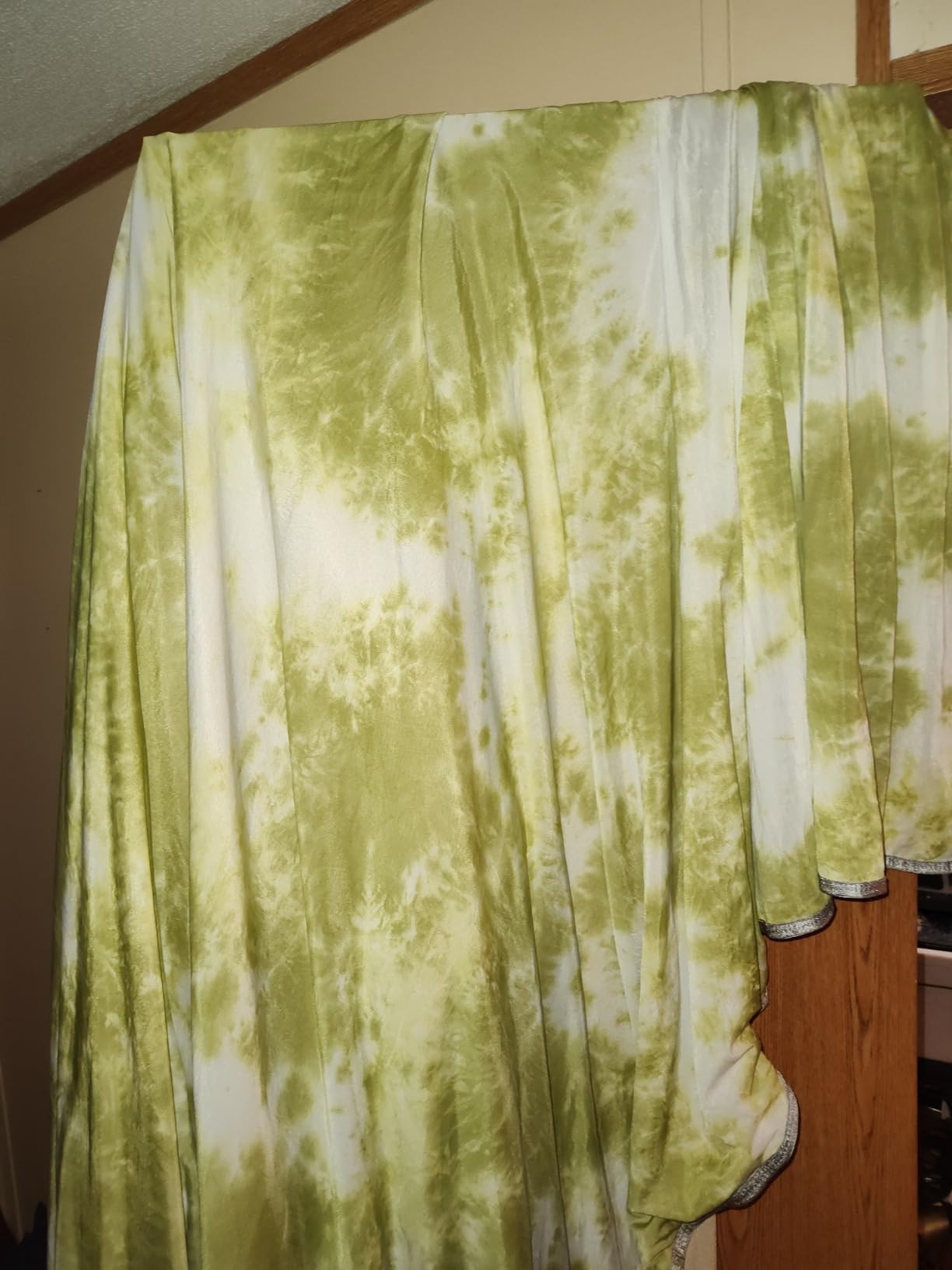 Guohaoi Cooling Blanket for Hot Sleepers and Night Sweats 50