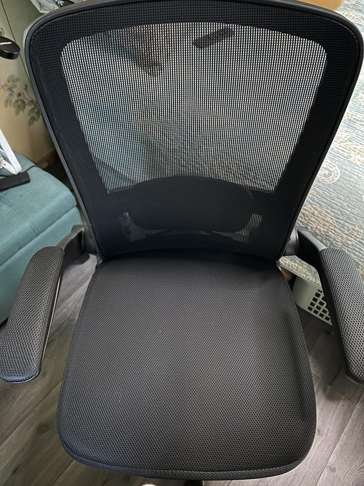 FelixKing Office Chair, Ergonomic Desk Chair Breathable Mesh Chairs Adjustable High Back Lumbar Support Flip-up Armrests, Executive Rolling Swivel Comfy Computer Chairs Home Office Black customer photo 1