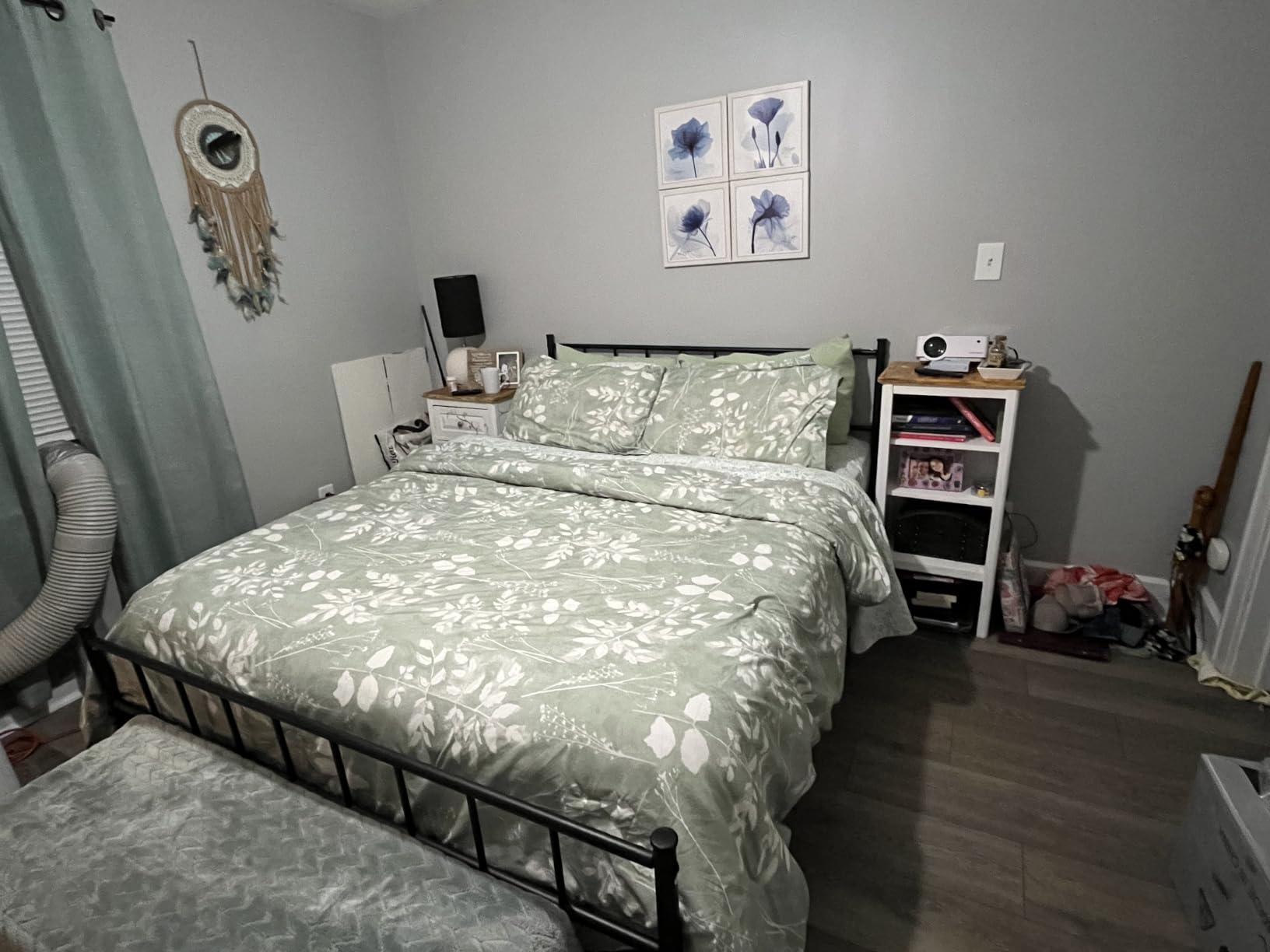DIIYIV Twin Metal Bed Frame,Steel Slat Support,Noise Free,Easy Assembly customer photo 1