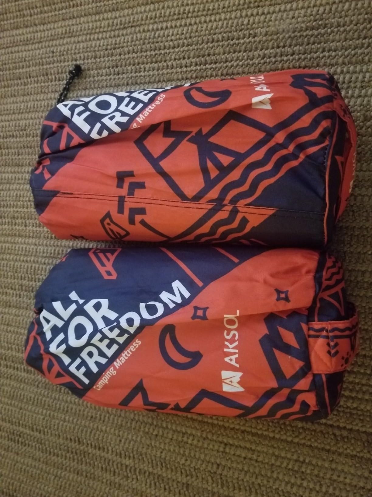 AKSOUL Camping Sleeping Pad with Pillow: Extra Thick 3.9 inch Ultralight Self Inflating Air Mat, Compact Lightweight Insulated Inflatable Sleep Mattress for Backpacking, Camp, Hiking, Tent customer photo 2