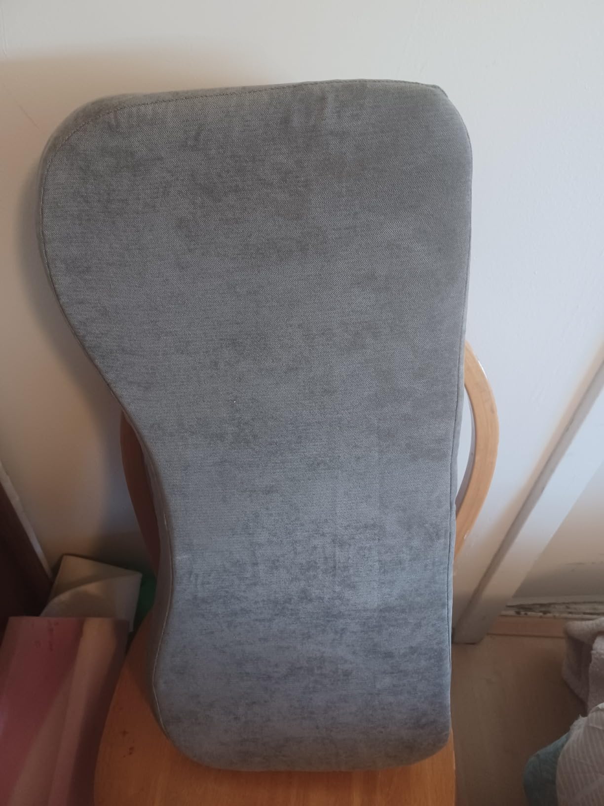 Long Wedges for Bed Positioning Pillow for After Surgery Curved Shaped Medical Wedge Pillows for Seniors to Prevent Bed Sore and Improve Healing Process No-Slip Bottom Height 5 Inch customer photo 2