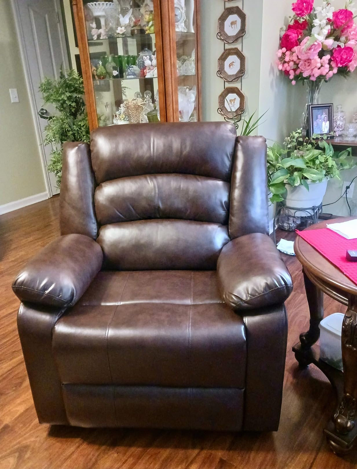 ANJ Manual Recliner Chair, Breathable Faux Leather Reclining Chairs with Overstuffed Arm and Back, Living Room Single Sofa Recliners (Dark Brown) customer photo 2