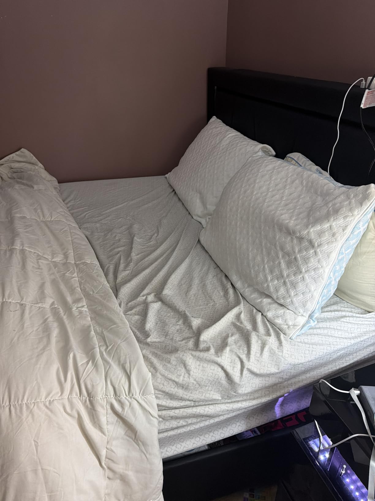 Celestial Sleep 12 Inch Queen Mattress, Made in The USA, CertiPUR-US®, Oeko-Tex®, and Fiberglass-Free™ Certified Cooling Bed, Gel Memory Foam Mattress in a Box - Soft customer photo 1